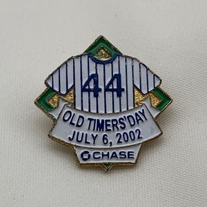 Vintage 2002 NY Yankees Old Timers Day Reggie Jackson Lapel Pin